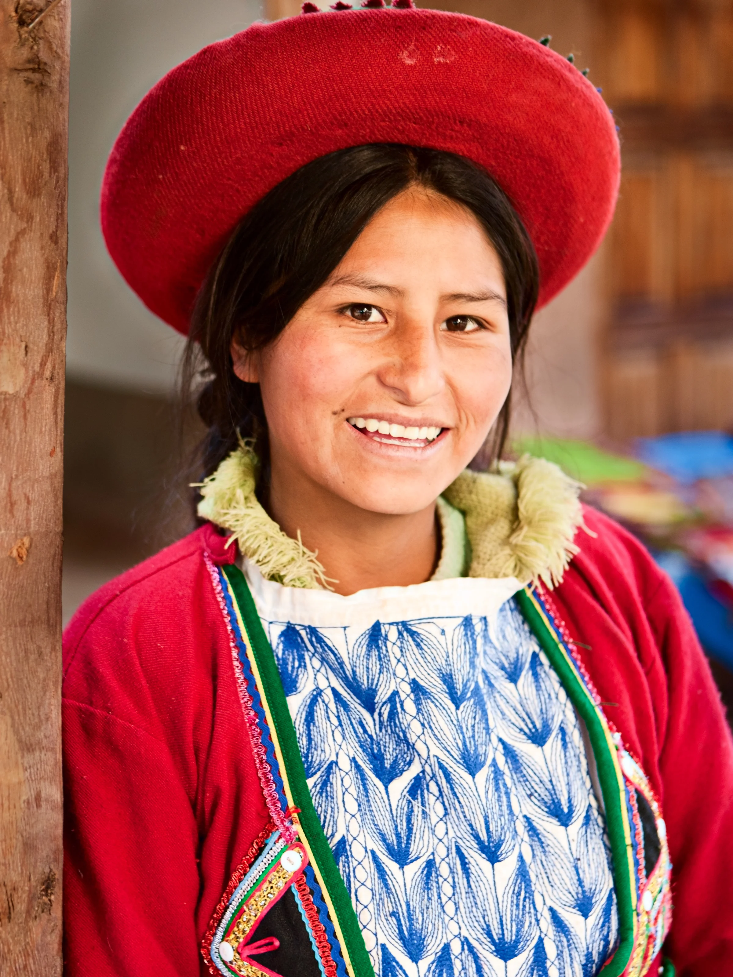 Peruvian woman in traditional dress, the Sacred Valley, Chinchero